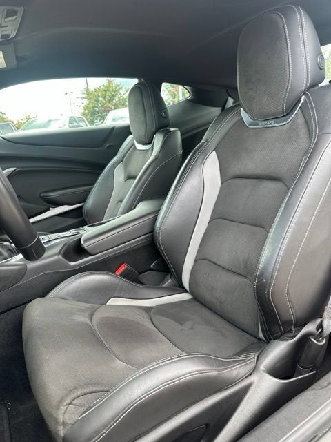 2022 Chevrolet Camaro LT1