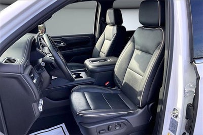 2024 GMC Yukon XL SLT