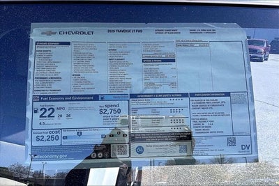 2026 Chevrolet Traverse LT