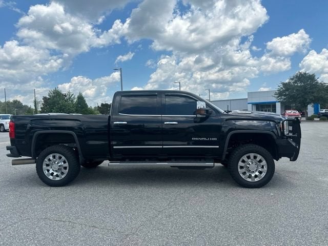 2019 GMC Sierra 2500 HD Denali