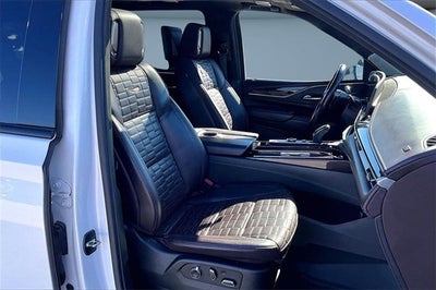 2022 Cadillac Escalade ESV Sport Platinum