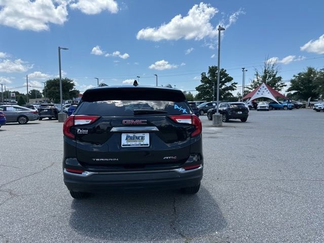 2022 GMC Terrain AT4