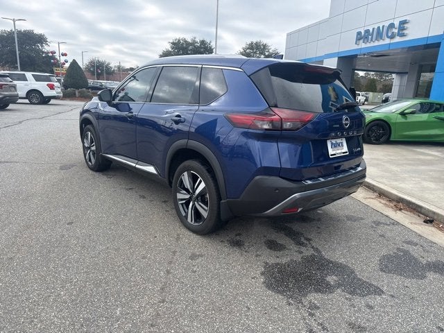 2023 Nissan Rogue SL