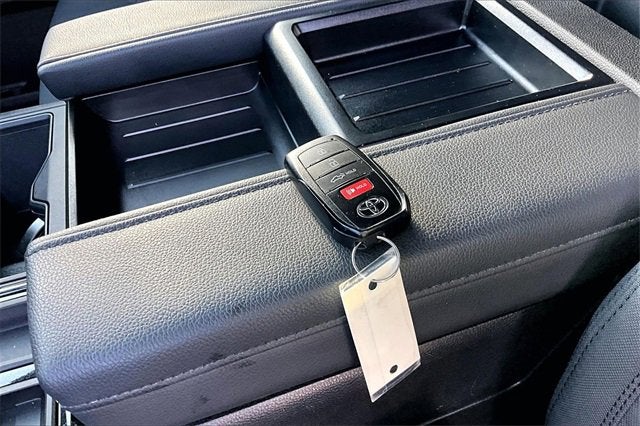 2025 Toyota Tundra 4WD SR