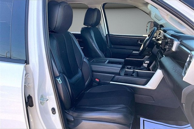 2022 Toyota Tundra 4WD SR5