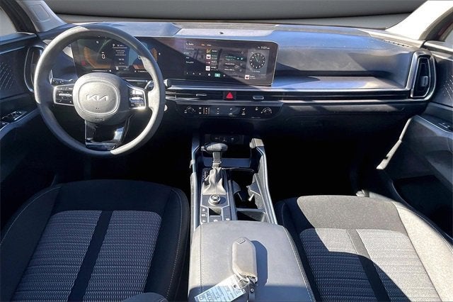 2025 Kia Sorento LX