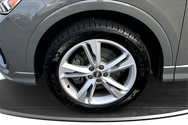 2020 Audi Q3 S line Premium Plus