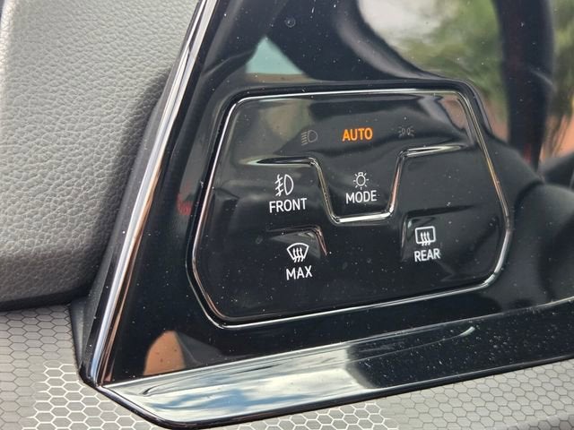 2024 Volkswagen Golf GTI Autobahn