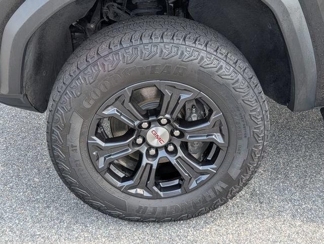 2024 GMC Canyon Elevation