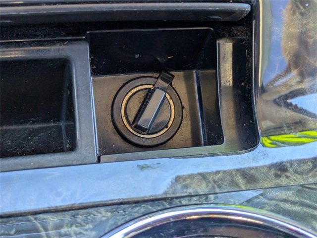 2015 Lincoln Navigator 2WD 4dr