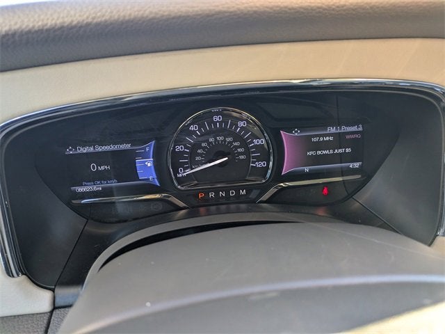 2015 Lincoln Navigator 2WD 4dr