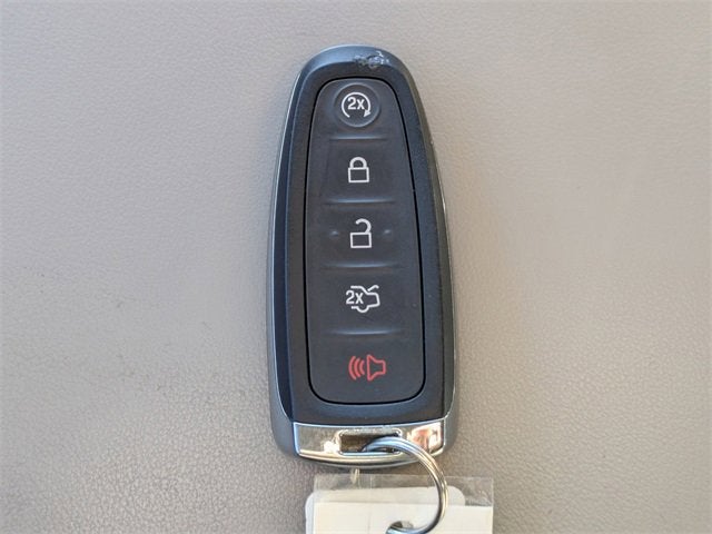 2015 Lincoln Navigator 2WD 4dr