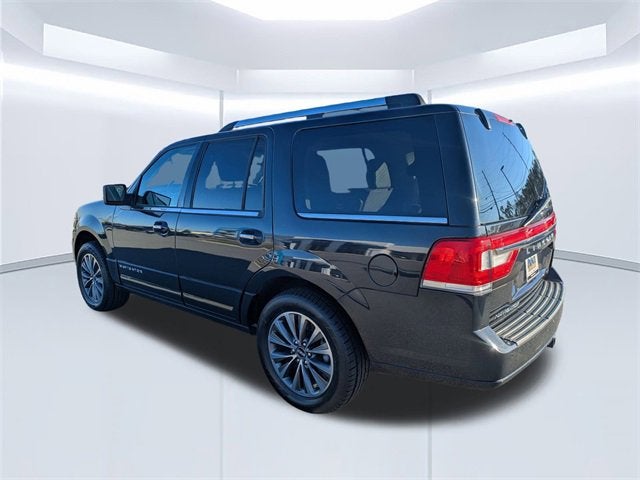 2015 Lincoln Navigator 2WD 4dr