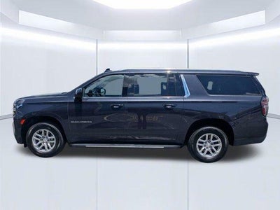 2022 Chevrolet Suburban LT