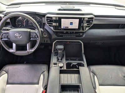 2022 Toyota Tundra 4WD SR5