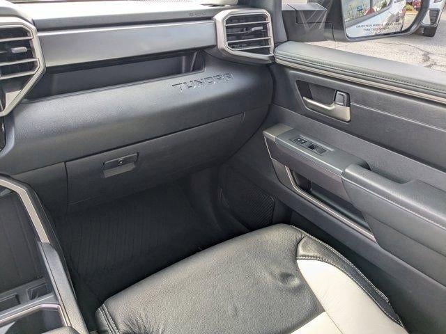 2022 Toyota Tundra 4WD SR5