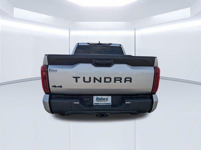 2022 Toyota Tundra 4WD SR5
