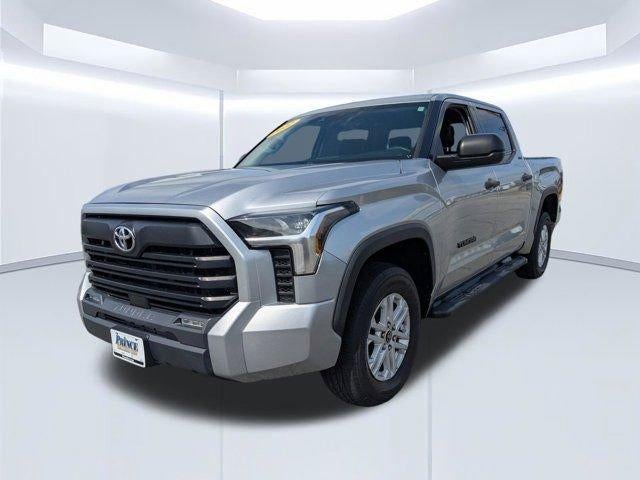 2022 Toyota Tundra 4WD SR5