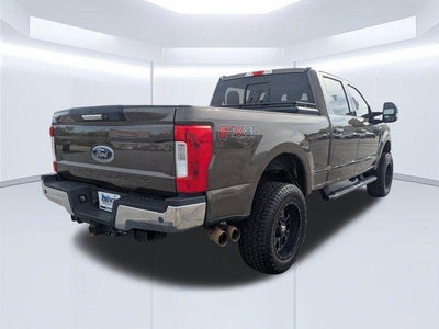 2017 Ford F-250SD Lariat