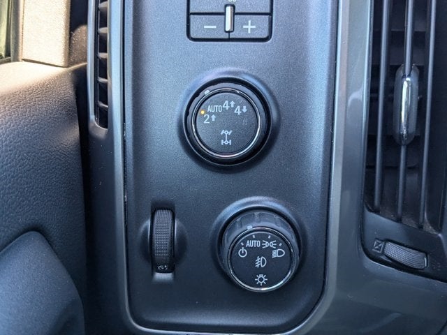 2018 Chevrolet Silverado 1500 LT LT1