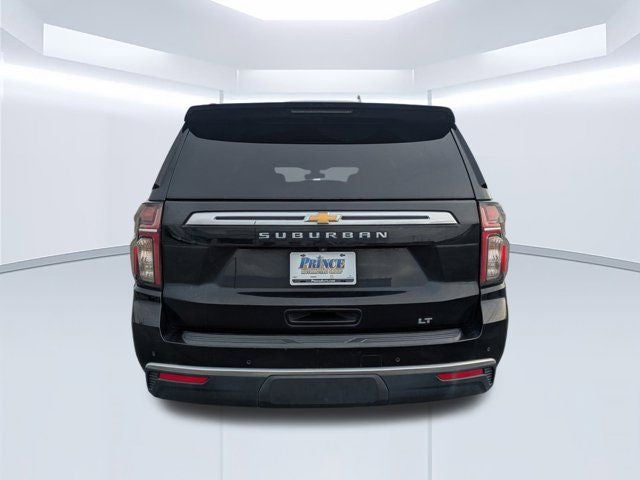 2022 Chevrolet Suburban LT