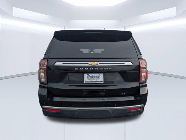 2022 Chevrolet Suburban LT