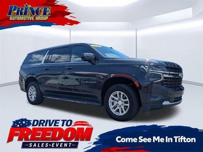 2022 Chevrolet Suburban LT