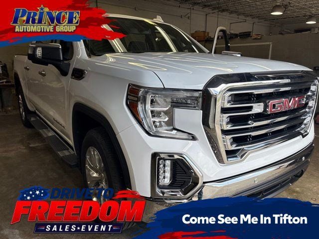 2022 GMC Sierra 4WD Crew Cab Short Box SLT's photo