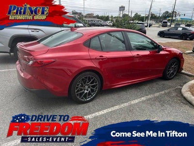 2025 Toyota Camry SE