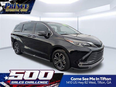 2025 Toyota Sienna Platinum 7 Passenger