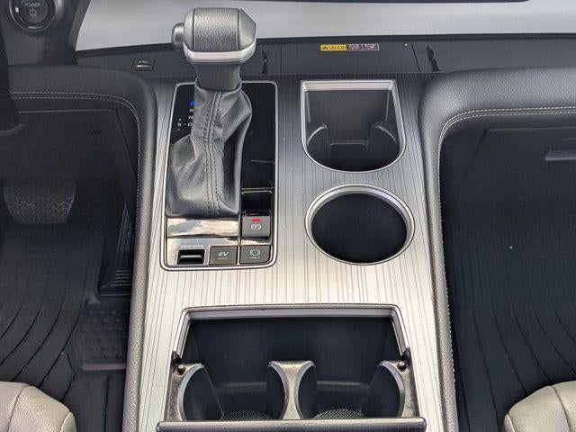 2025 Toyota Sienna XLE 8 Passenger