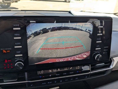 2024 Toyota Sienna XLE 8 Passenger