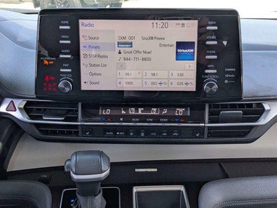 2024 Toyota Sienna XLE 8 Passenger