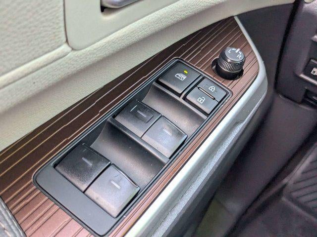2024 Toyota Sienna XLE 8 Passenger