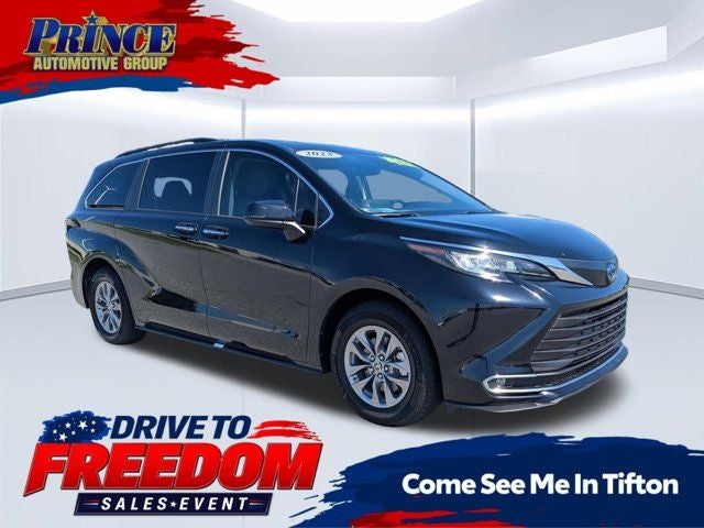 2023 Toyota Sienna XLE 7 Passenger