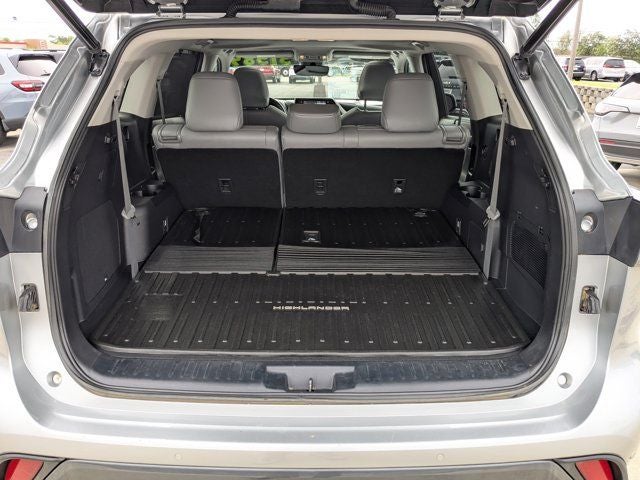 2022 Toyota Highlander Limited