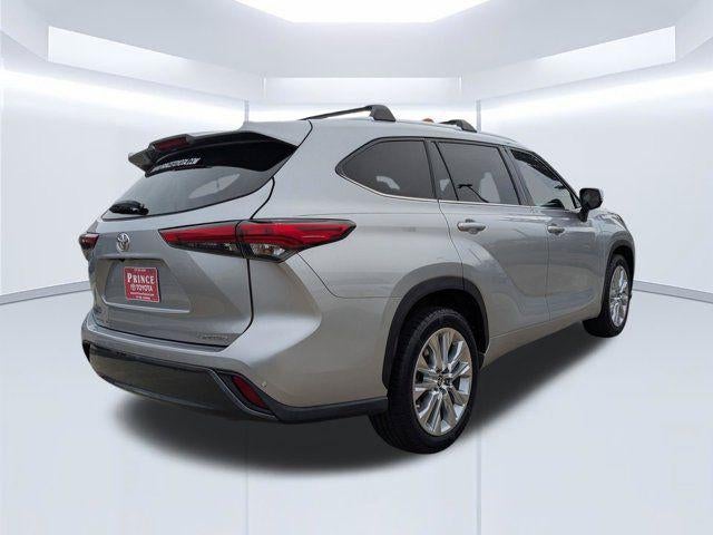 2022 Toyota Highlander Limited