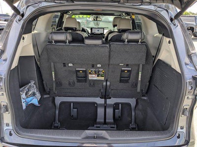 2025 Toyota Sienna Limited 7 Passenger