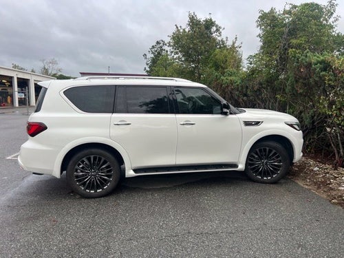2023 INFINITI QX80 Premium Select