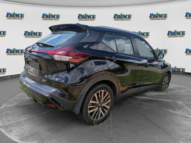2022 Nissan Kicks SV
