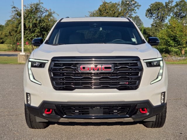 2025 GMC Acadia AT4