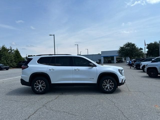 2025 GMC Acadia AT4