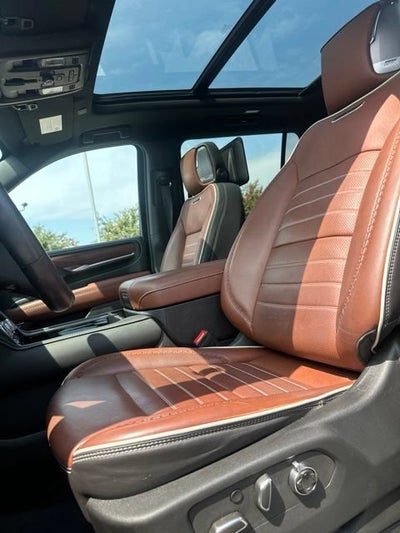 2024 GMC Yukon XL Denali Ultimate