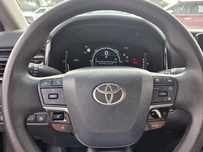 2025 Toyota Camry LE