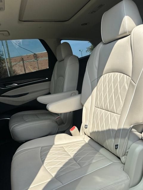 2022 Buick Enclave Avenir