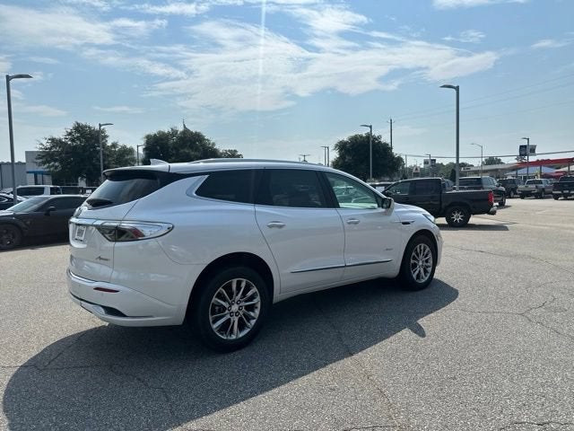 2022 Buick Enclave Avenir