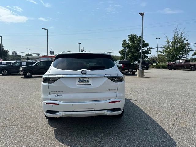2022 Buick Enclave Avenir
