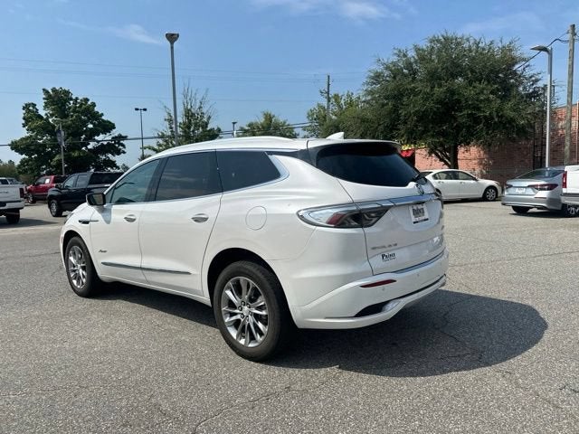 2022 Buick Enclave Avenir