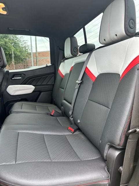 2023 GMC Canyon AT4X